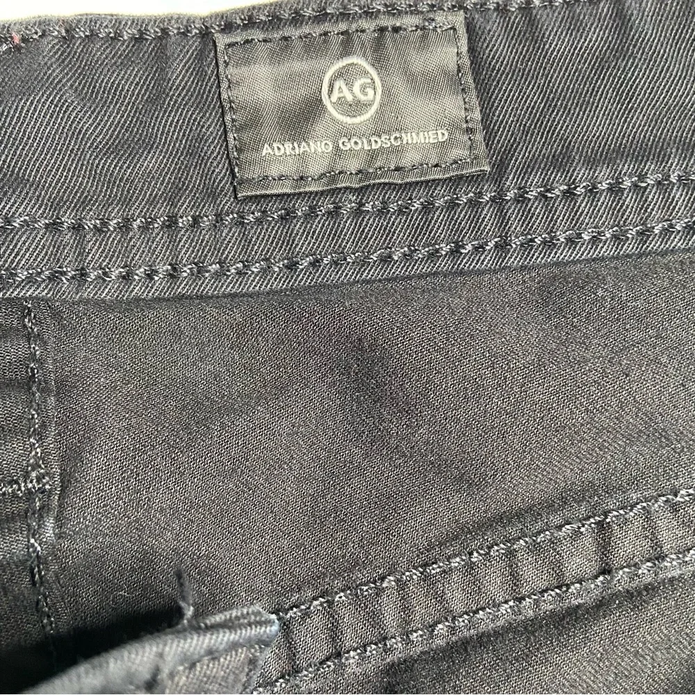 AG Adriano Goldschmied The Matchbox Slim Straight Black Jean Size 29